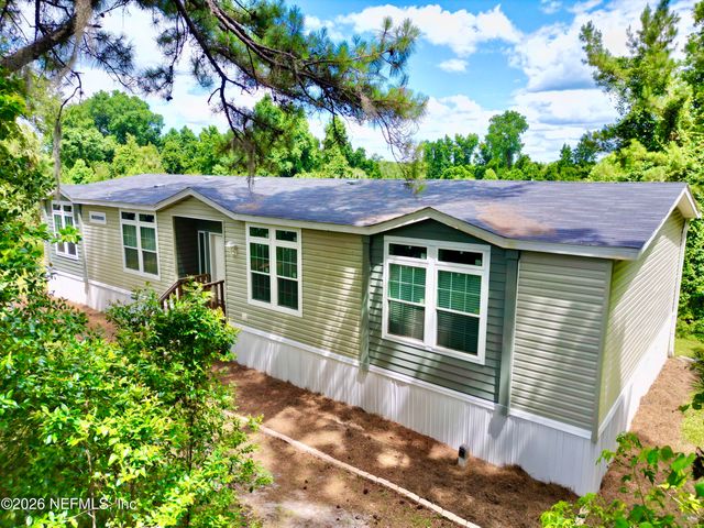 122 TANNER Road, Florahome, FL 32140