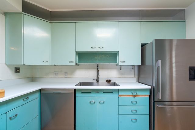 2215 Utah Street NE, Albuquerque, NM 87110