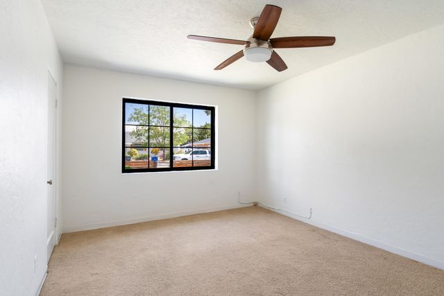 2215 Utah Street NE, Albuquerque, NM 87110