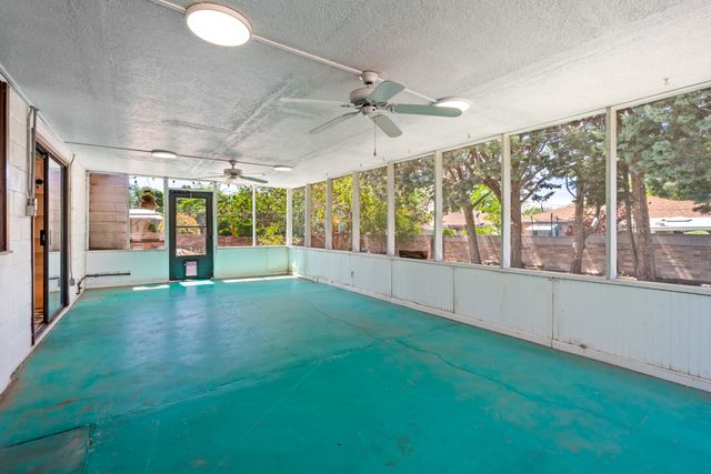 2215 Utah Street NE, Albuquerque, NM 87110