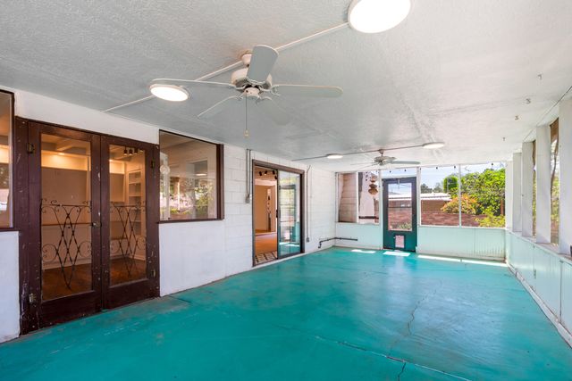 2215 Utah Street NE, Albuquerque, NM 87110