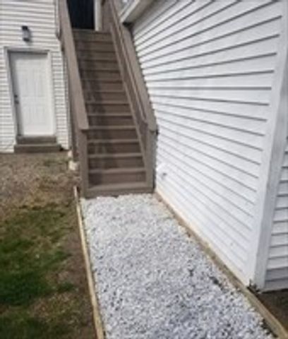 87 Winthrop St, Rehoboth, MA 02769