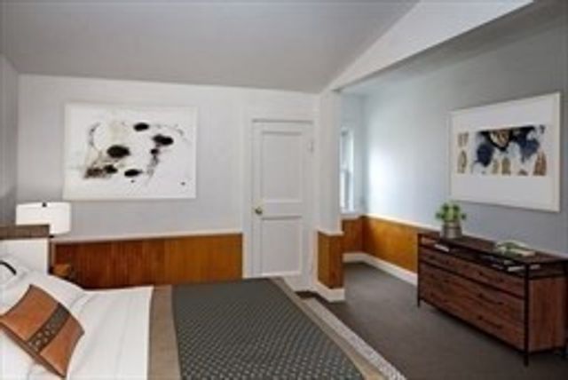 87 Winthrop St, Rehoboth, MA 02769
