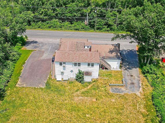 87 Winthrop St, Rehoboth, MA 02769