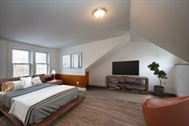 87 Winthrop St, Rehoboth, MA 02769