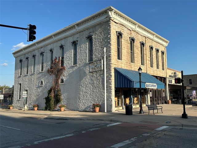 101 College Avenue, Weatherford, TX 76086