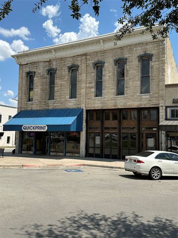 101 College Avenue, Weatherford, TX 76086