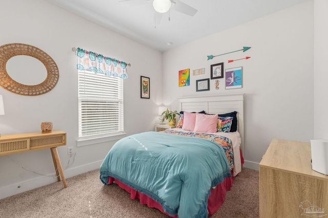 1469 Ballyhoo Dr, Gulf Breeze, FL 32563