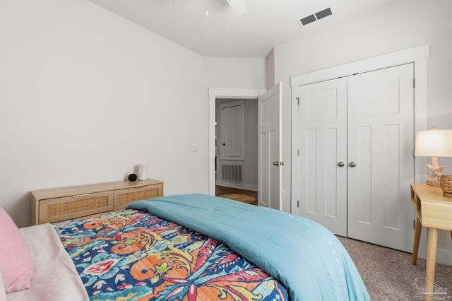 1469 Ballyhoo Dr, Gulf Breeze, FL 32563