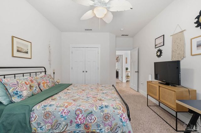 1469 Ballyhoo Dr, Gulf Breeze, FL 32563