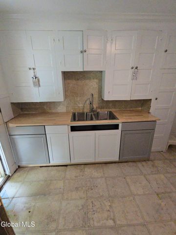 16 Montcalm Street, Glens Falls, NY 12801