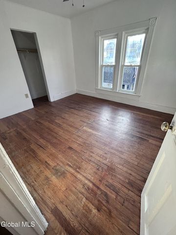 16 Montcalm Street, Glens Falls, NY 12801