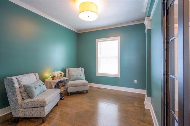 16471 S Parkwood Street, Olathe, KS 66062