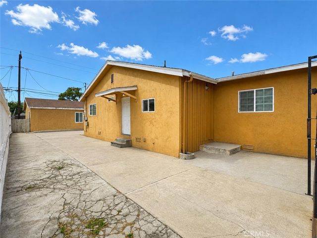 1920 W Spring, Long Beach, CA 90810