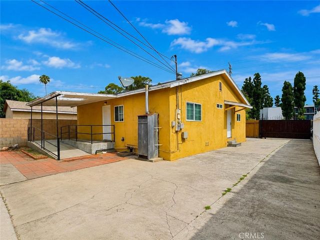 1920 W Spring, Long Beach, CA 90810