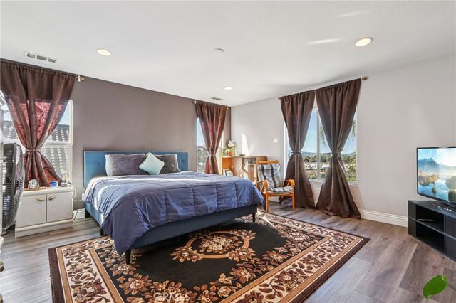 1134 Hazelwood Avenue, Mentone, CA 92359