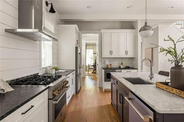 322 Candler Street NE A, Atlanta, GA 30307