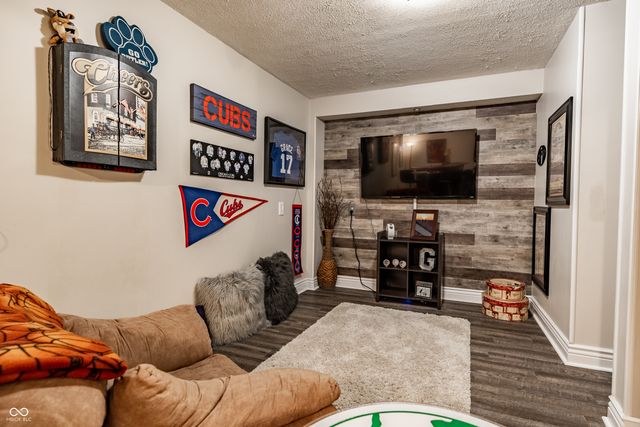 10228 Talladega Court, Fishers, IN 46038