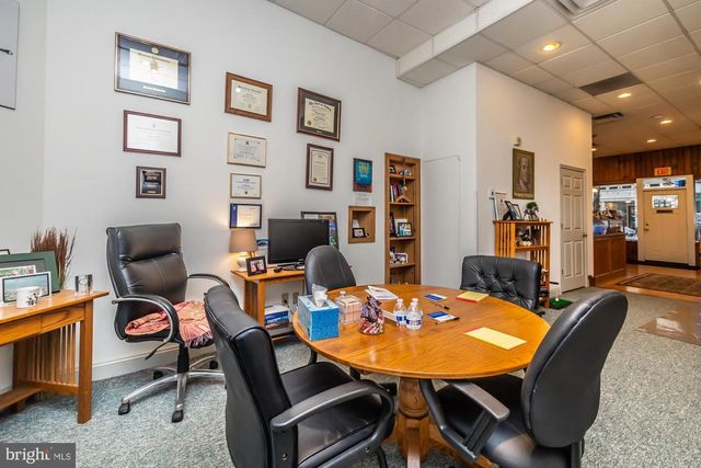 107 W STATE ST, Kennett Square, PA 19348