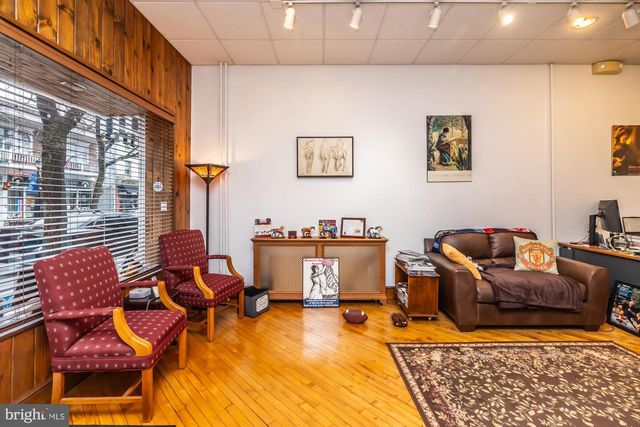 107 W STATE ST, Kennett Square, PA 19348