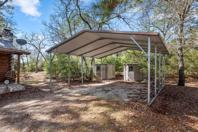 116 Yucca LN, Bastrop, TX 78602