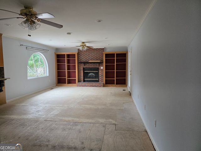 614 E 26th Avenue, Cordele, GA 31015