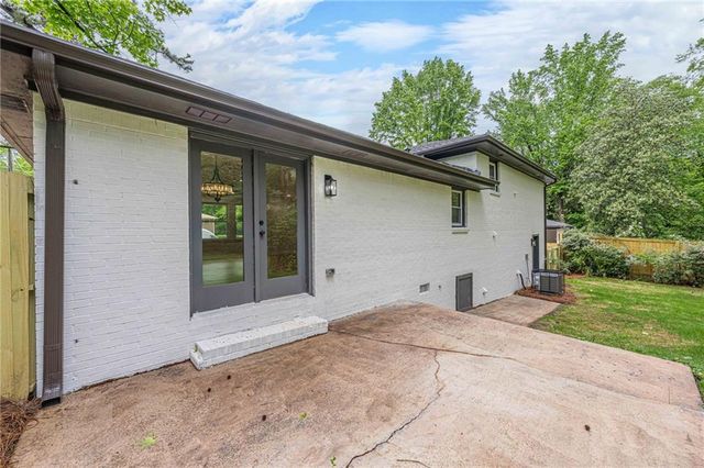 2550 Miriam Lane, Decatur, GA 30032