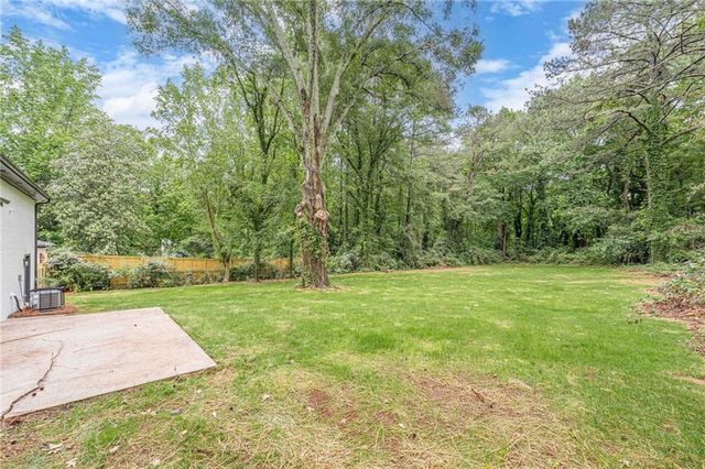 2550 Miriam Lane, Decatur, GA 30032