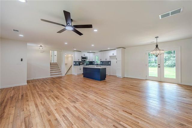 2550 Miriam Lane, Decatur, GA 30032