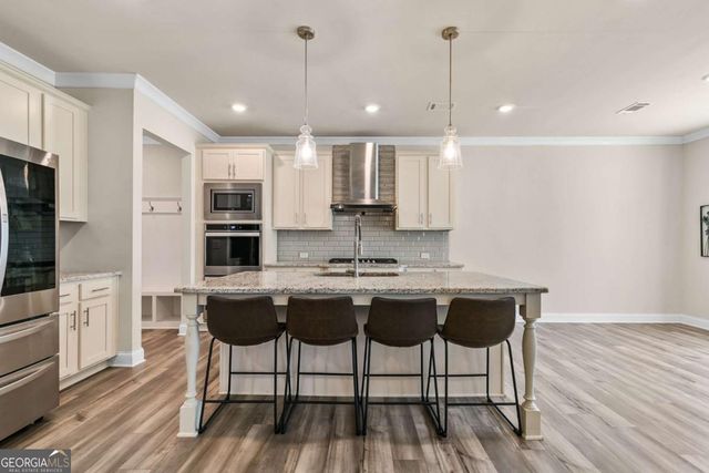 1602 Dover Creek Lane, Lawrenceville, GA 30045