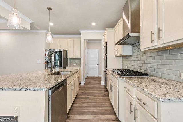 1602 Dover Creek Lane, Lawrenceville, GA 30045