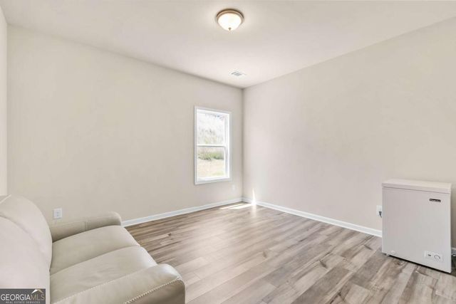 1602 Dover Creek Lane, Lawrenceville, GA 30045