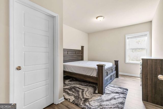 1602 Dover Creek Lane, Lawrenceville, GA 30045