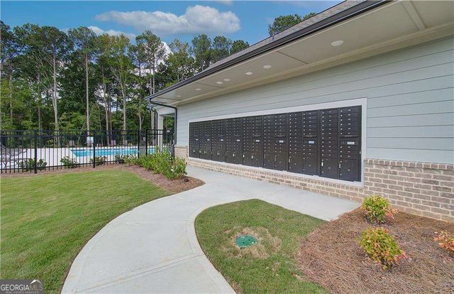1602 Dover Creek Lane, Lawrenceville, GA 30045