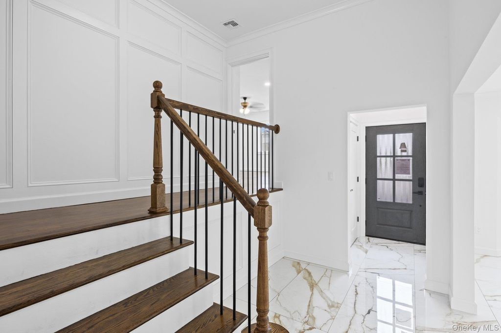 2819 Bay Drive, Merrick, NY 11566 — photo 5