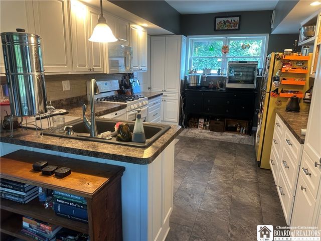 118 Chestnut Street, Concord, NY 14141