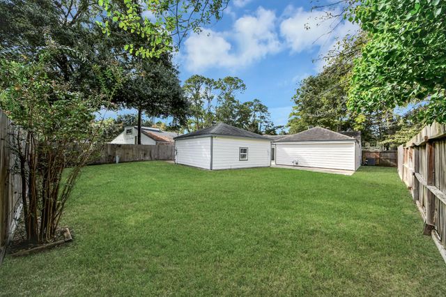 15002 Willow Branch Drive, Houston, TX 77070
