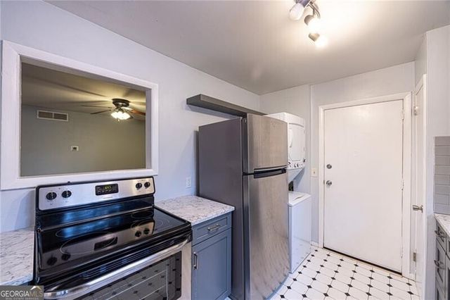 1111 Clairemont Avenue J2, Decatur, GA 30030