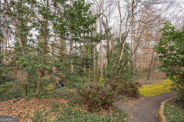 1111 Clairemont Avenue J2, Decatur, GA 30030