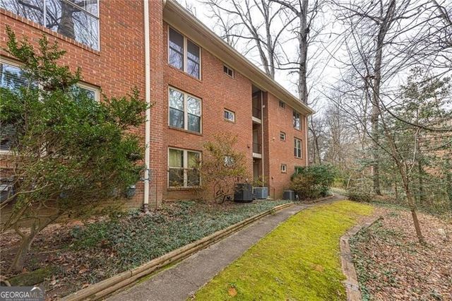 1111 Clairemont Avenue J2, Decatur, GA 30030