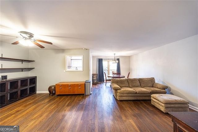 1111 Clairemont Avenue J2, Decatur, GA 30030