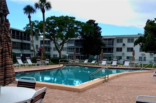 5942 WELCOME ROAD H24, Bradenton, FL 34207