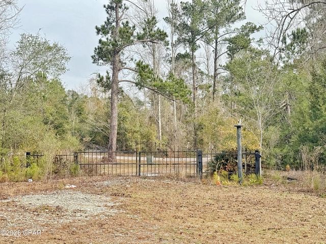 2496 Eagles Landing Drive, Marianna, FL 32446