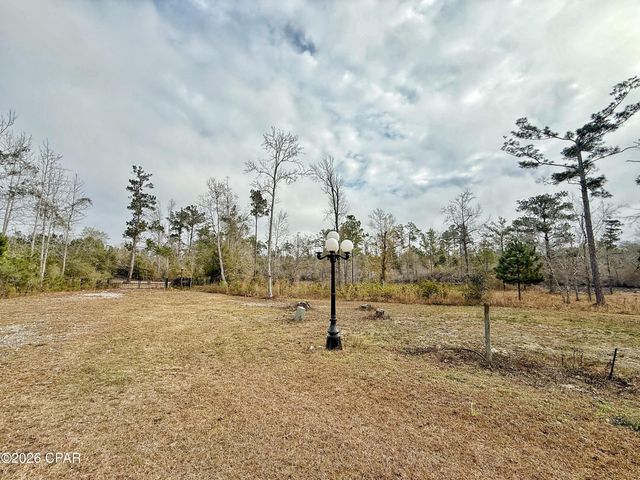 2496 Eagles Landing Drive, Marianna, FL 32446