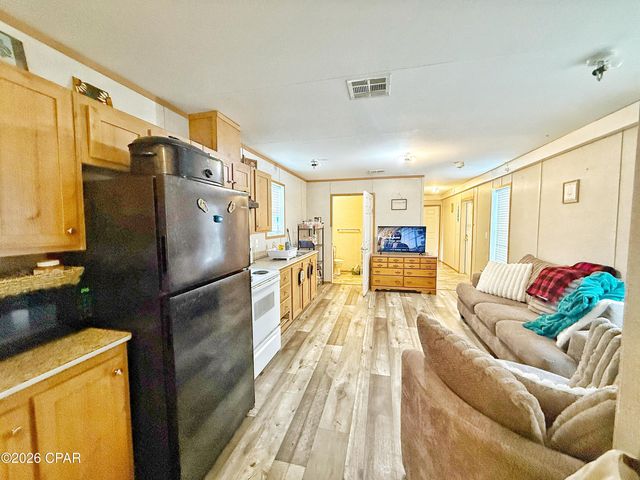 2496 Eagles Landing Drive, Marianna, FL 32446