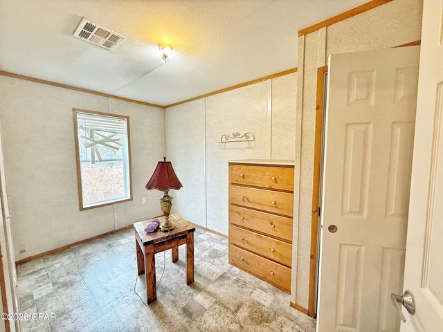 2496 Eagles Landing Drive, Marianna, FL 32446