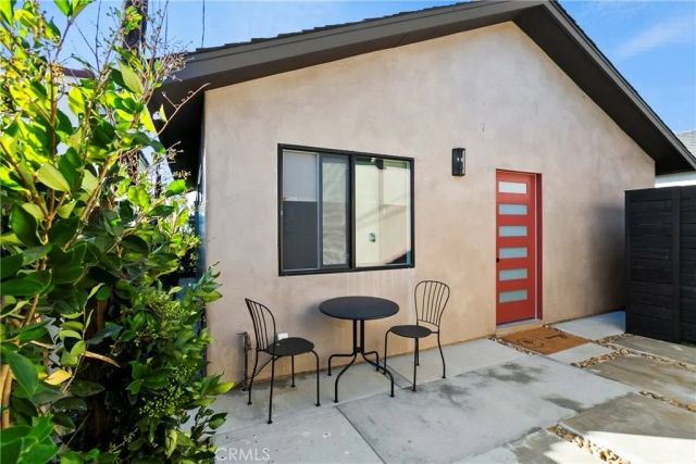 354 La Perle B, Costa Mesa, CA 92627