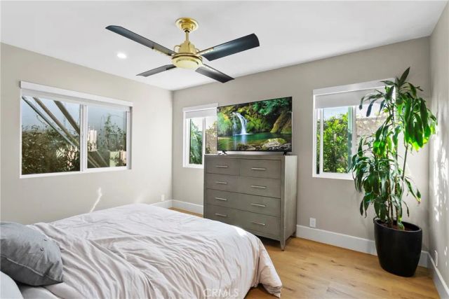 354 La Perle B, Costa Mesa, CA 92627