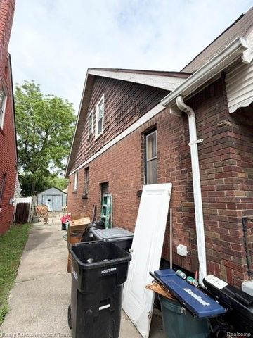 8259 Kentucky Street, Detroit, MI 48204