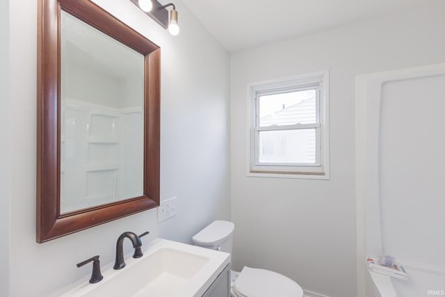 1501 W Stirling Drive, Muncie, IN 47304